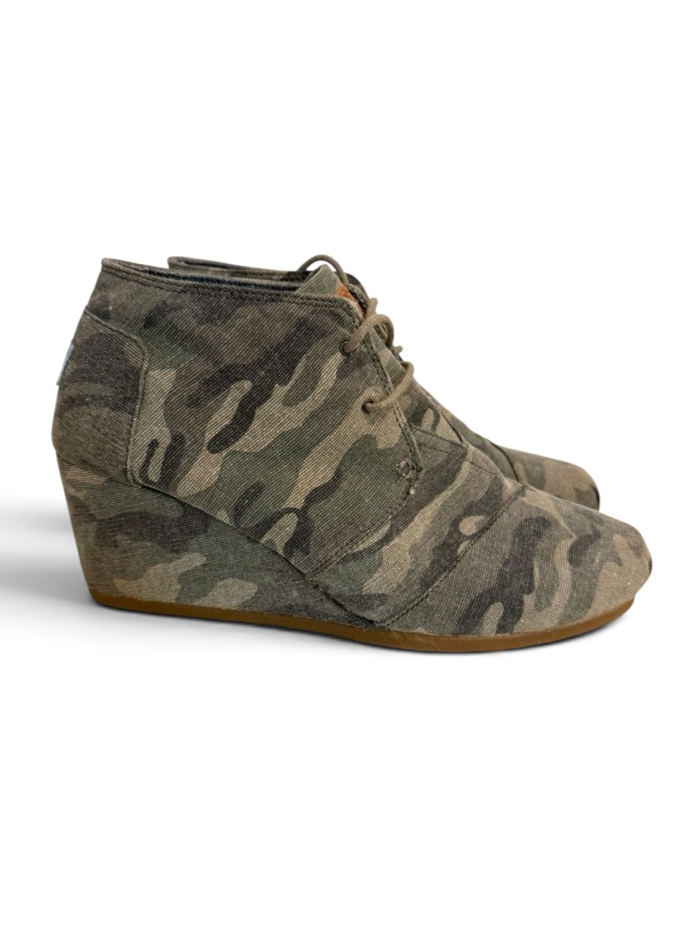 TOMS Desert Wedge Camo Canvas Lace-Up Bootie Size 11
